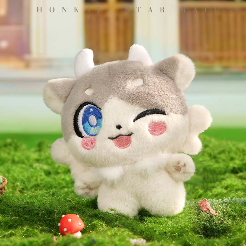 Awoo Awoo Chimera Plush Keychain